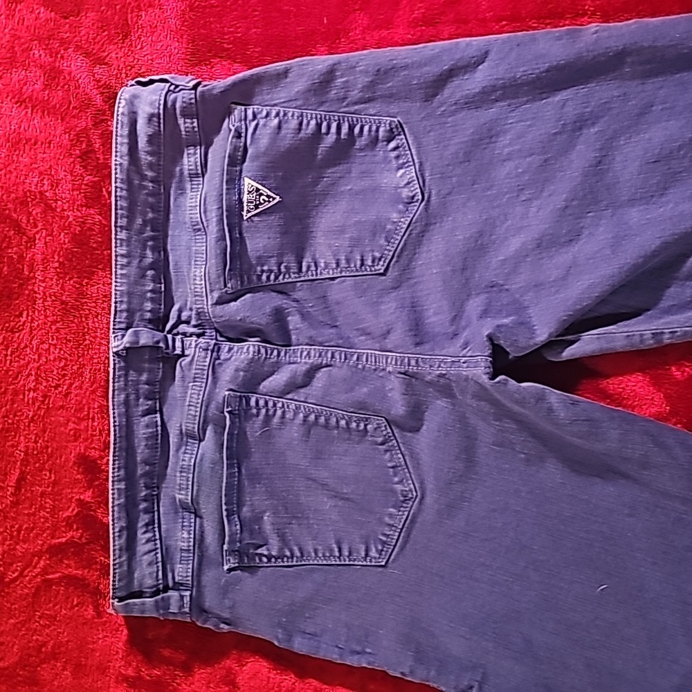 Woman's Guess Jeans, size 32, blue jeans - Picture 10 of 10